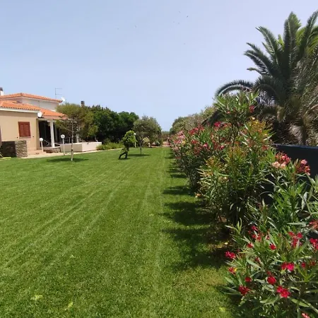 Con Piscina E Ampio Giardino Stintino