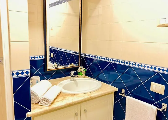 Дом отдыха Con Piscina E Ampio Giardino Стинтино