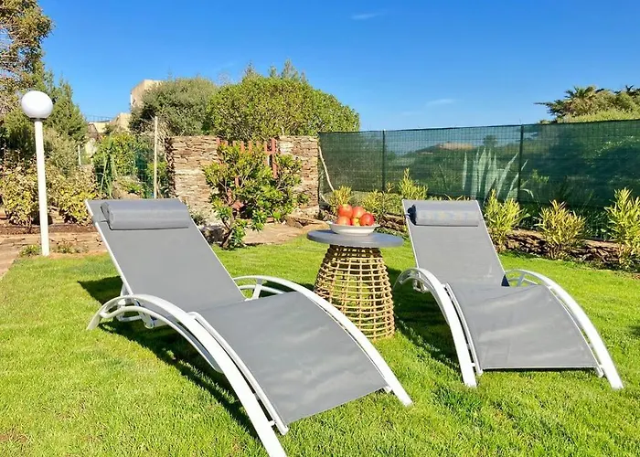 Con Piscina E Ampio Giardino Стинтино